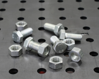 Болт М16x35 с гайкой